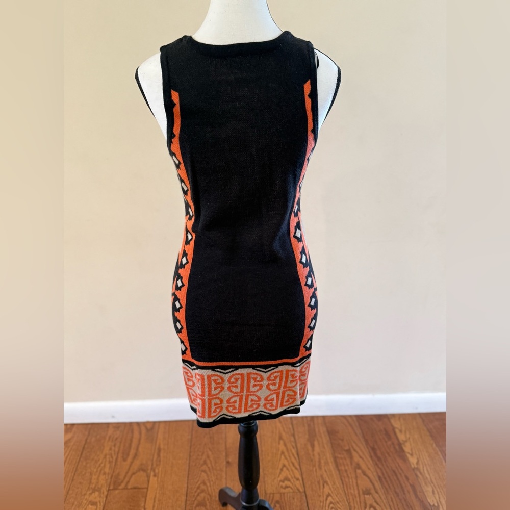 T/O Sleeveless Aztec print sweater dress - Picture 3 of 5